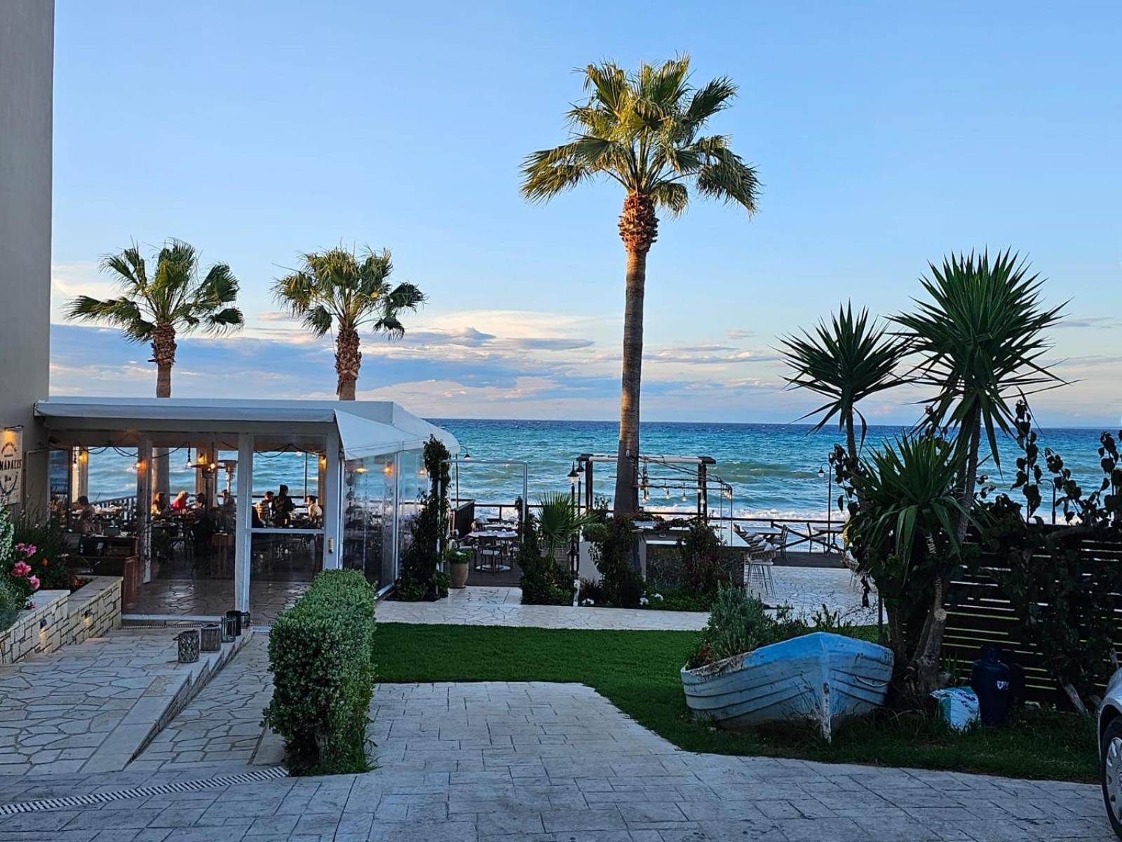 Alykes Mastora Seaside Studios Exterior foto